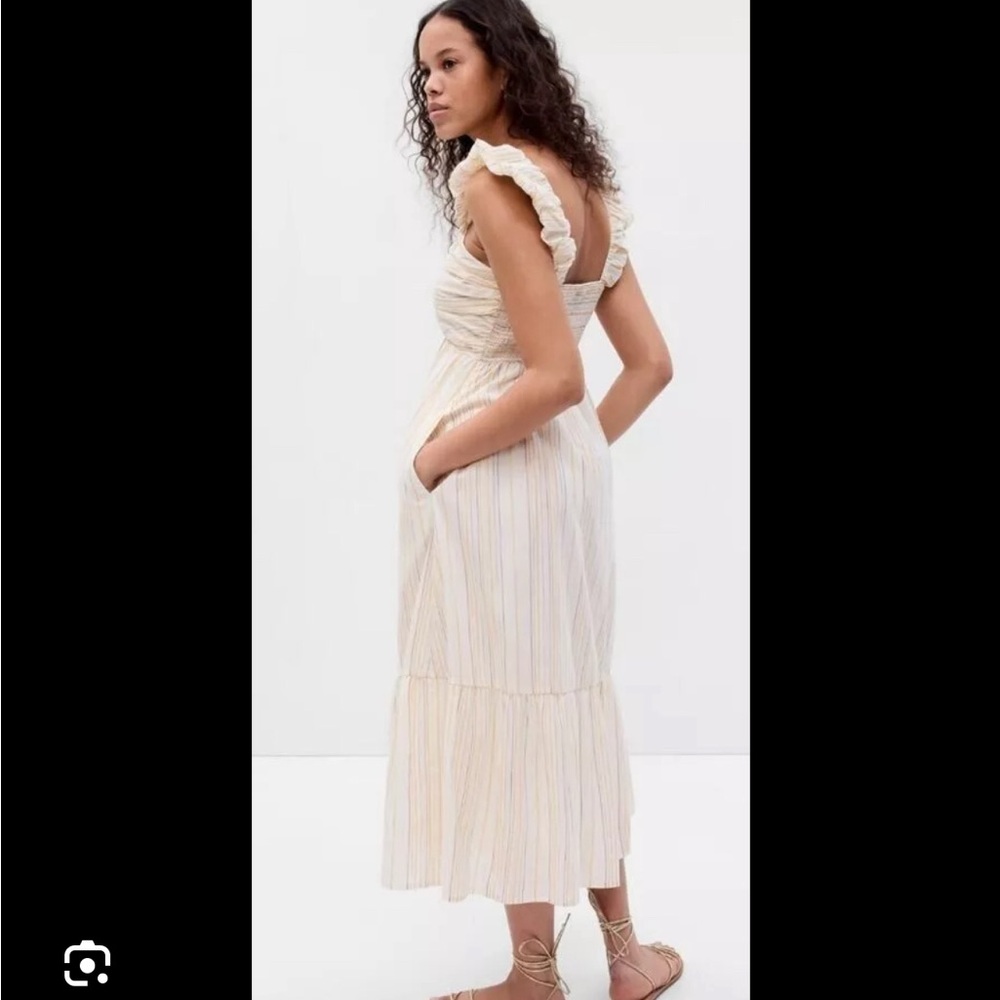 Gap Ruched Tiered Midi dress